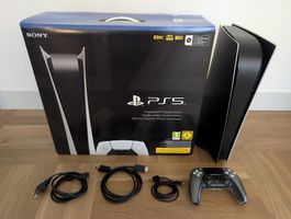 PlayStation 5 (Digital Edition) - 2 TB SSD - Pro Controller