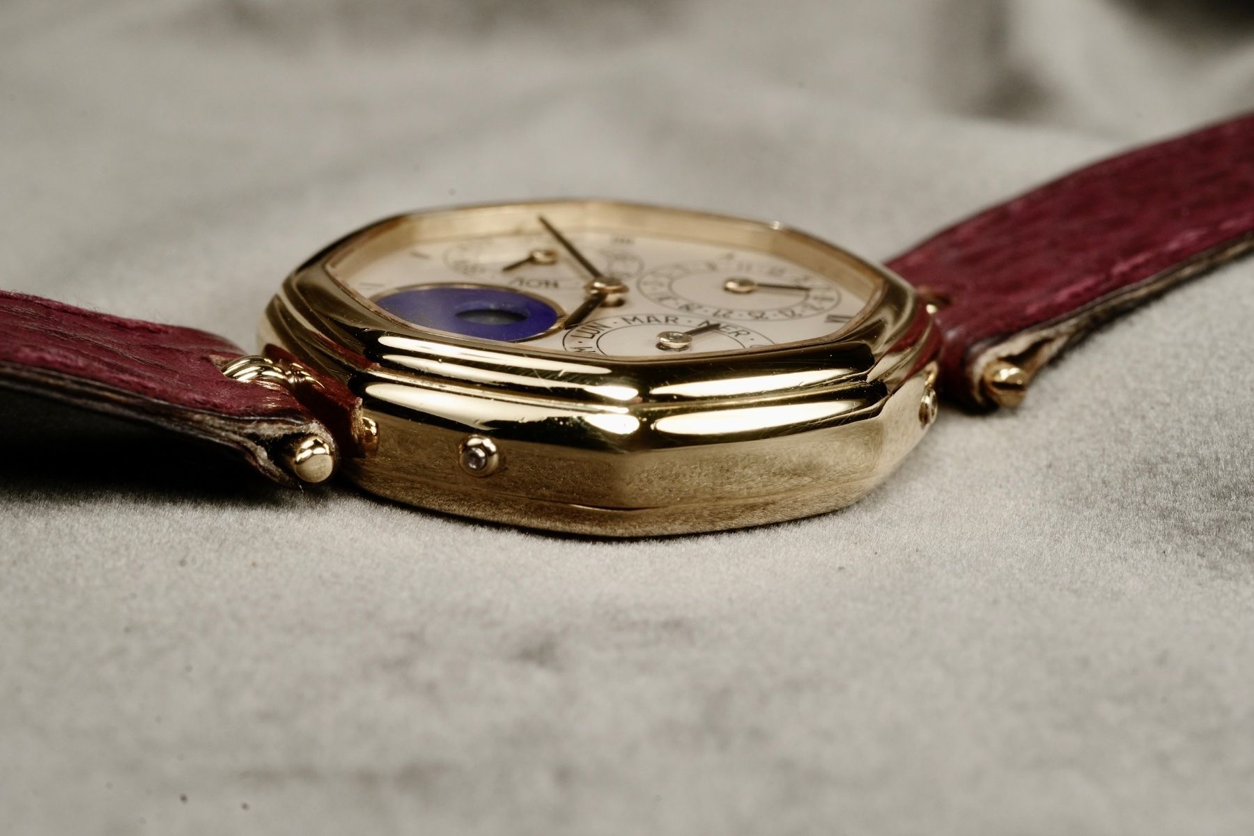 Orologi: Gérald Genta - Perpetual Calendar Moon Phase Octagonal – Usato da Morcote venduto da chronoservice 7