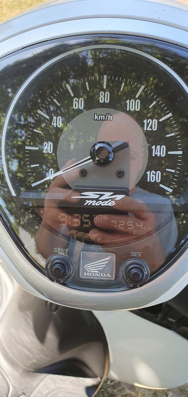 Honda Scooters: Honda sh 125 Mode - Jahrgang 2023 - 7200 km – Gebraucht aus Volketswil von tbs.tobler 3