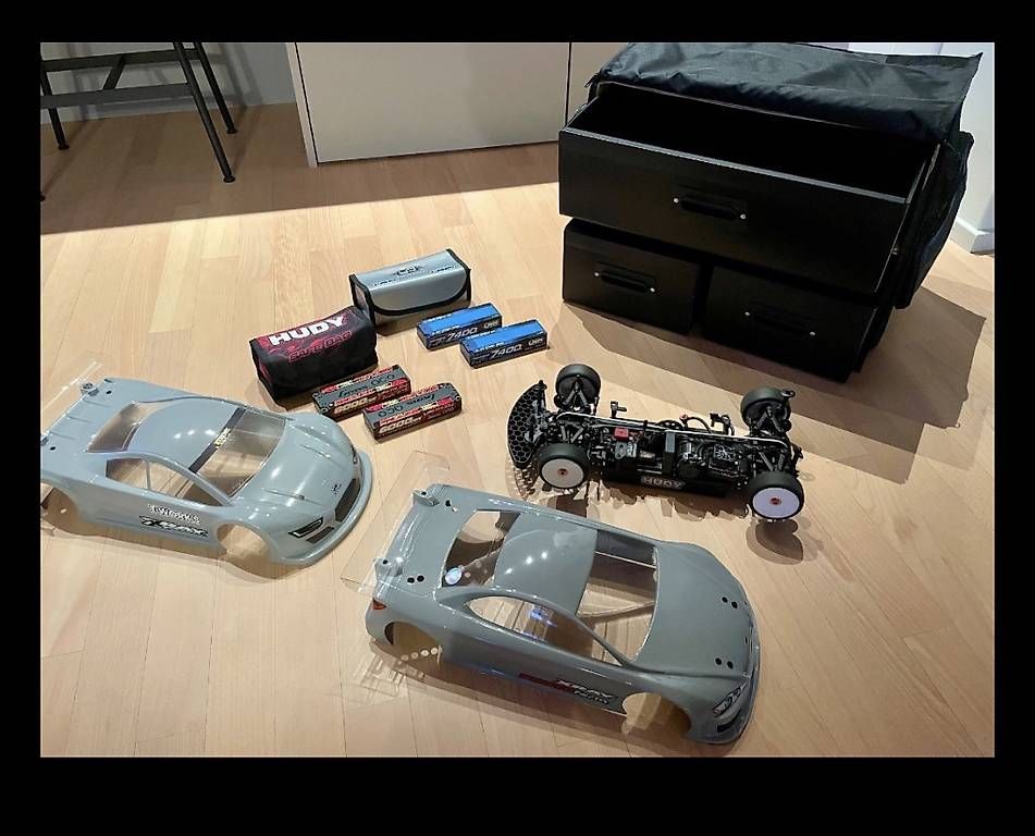 XRay RC Kits de montage: Xray X4 – D'occasion à balerna par bus_2t57 1