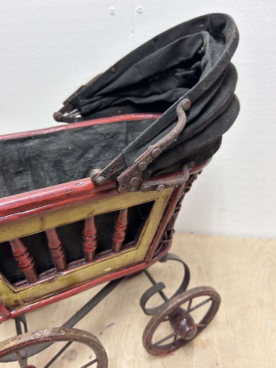 Carrozzine per bambole: Puppenwagen zur Deco – Usato da Uster venduto da Stromboli7 5