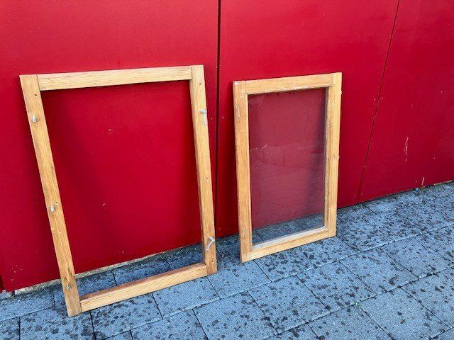 Alle Dekorationen: Fenster Rahmen – Gebraucht aus Zug von Gidosch 1