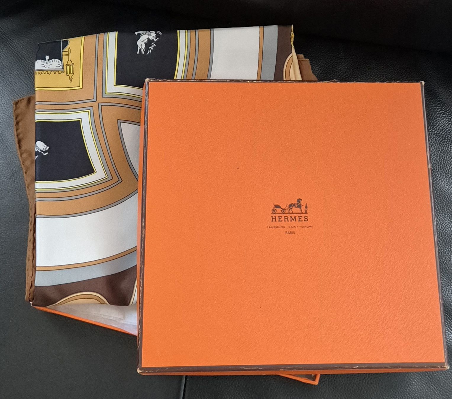 Hermès Foulards, Tücher & Schals: Foulard  Hermès Washington's Carriage – Neu (gemäss Beschreibung) aus st Gingolph von Fast-fashion 3