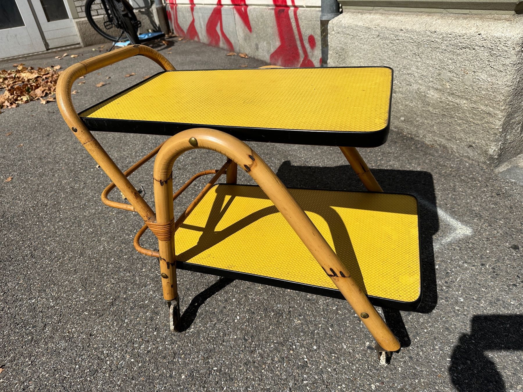 Carrelli di servizio: Vintage Design Servierwagen Servierboy – Usato da Zürich venduto da atlantis77 1