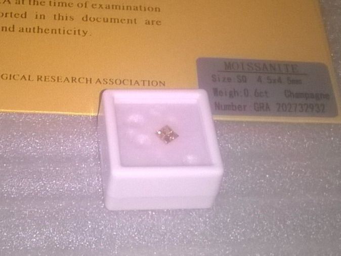 Pietre preziose: ECHT DIAMANT,,,GELB FARBE,,,0.6CT,,,VIERECKIG – Nuovo (secondo la descrizione) da Basel venduto da bijoutrie_4 3