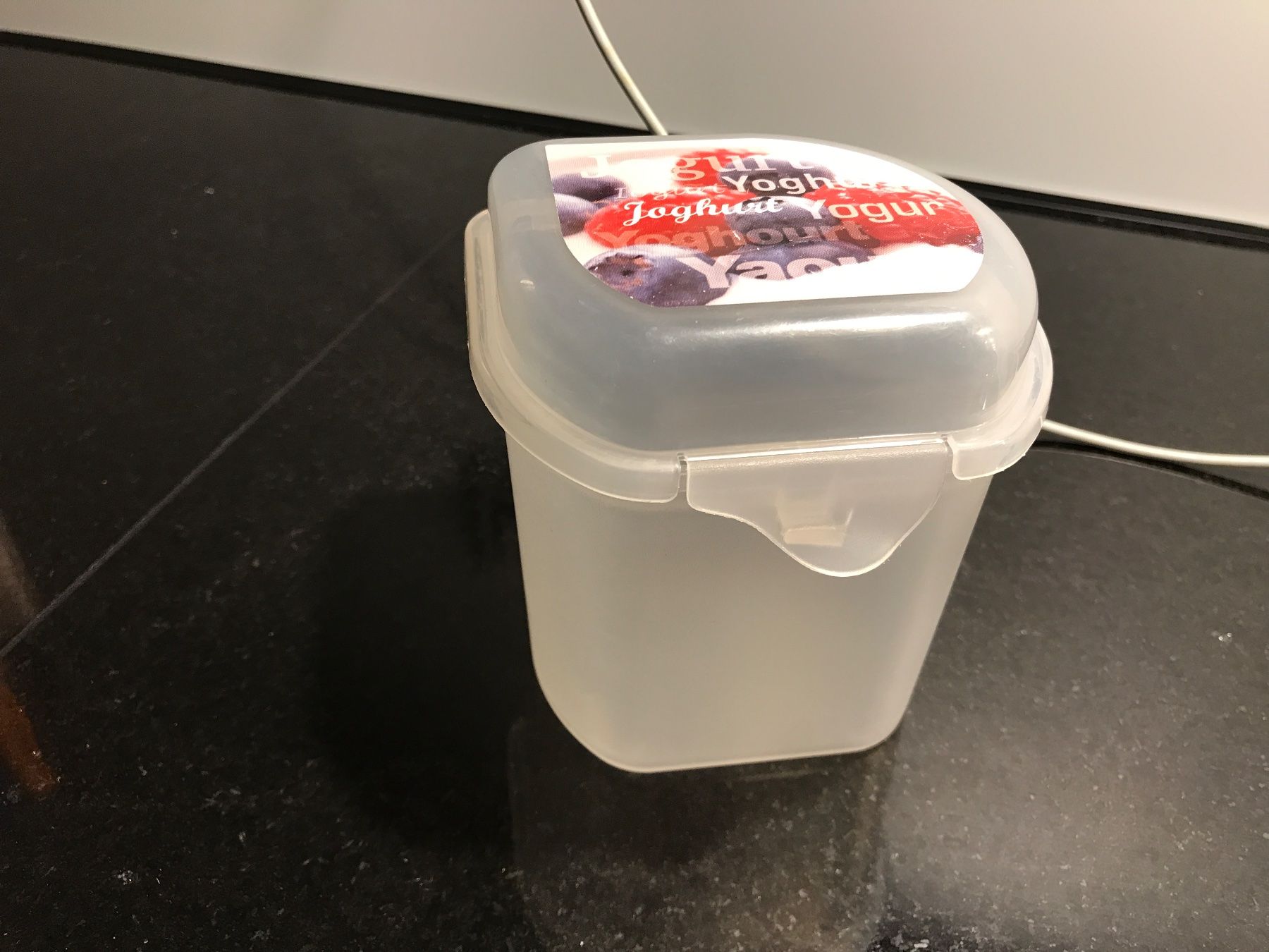 Rotho Contenitori & Simili: Rotho Joghurt Transport Box – Usato da Zuzwil BE venduto da feluna3