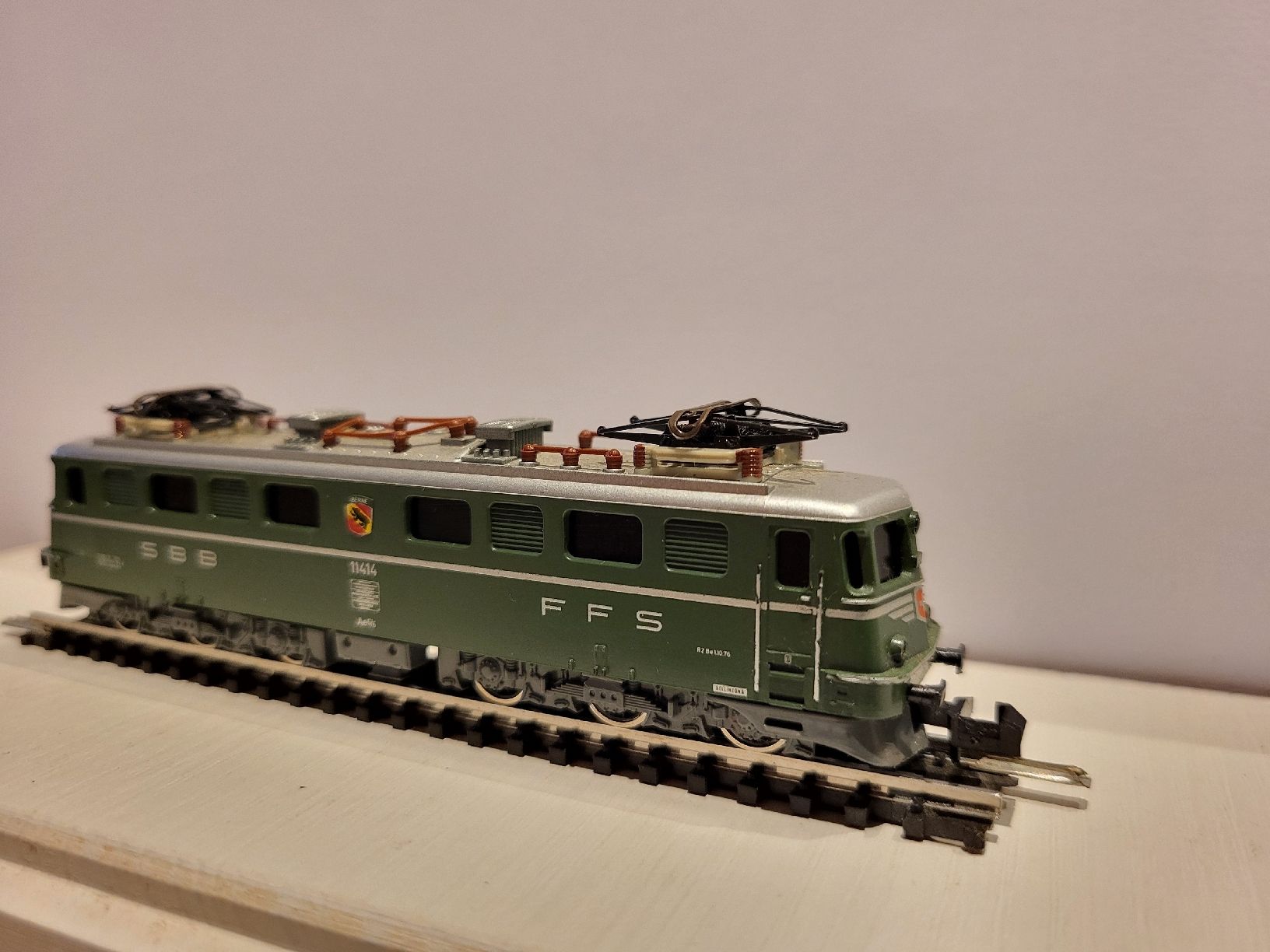 Trix Modelleisenbahnen: SBB CFF FFS Minitrix Ae 6/6 11414 "Bern" Spur N – Gebraucht aus Cagiallo von giulioci89 1