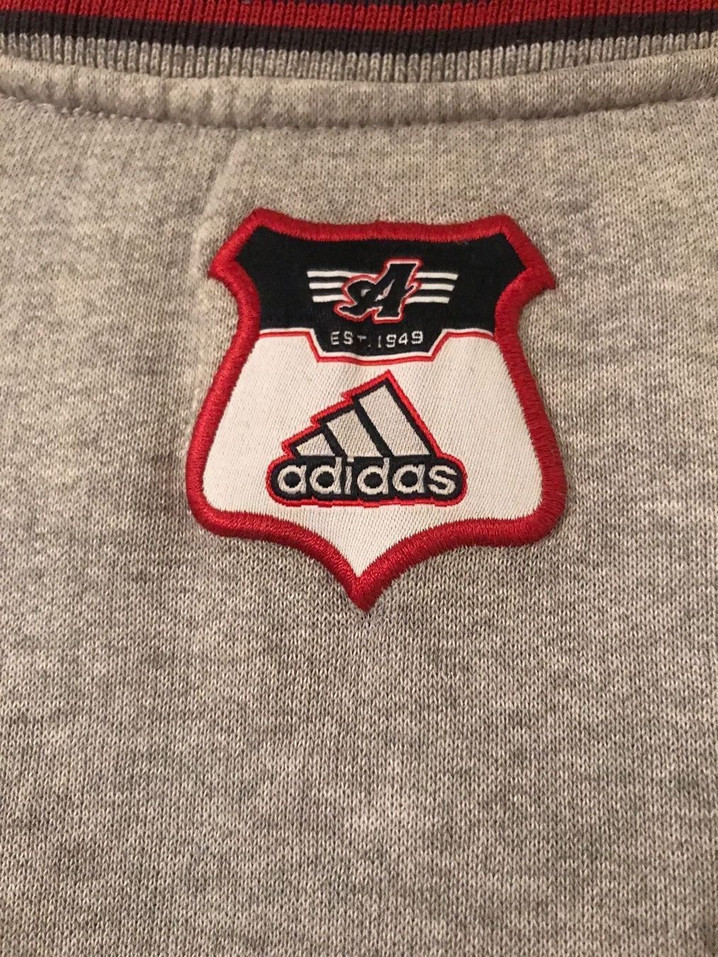 Adidas Maglioni & Felpe: Adidas Vintage College Design Pullover grösse XL – Usato da Rebstein venduto da gimmma 4