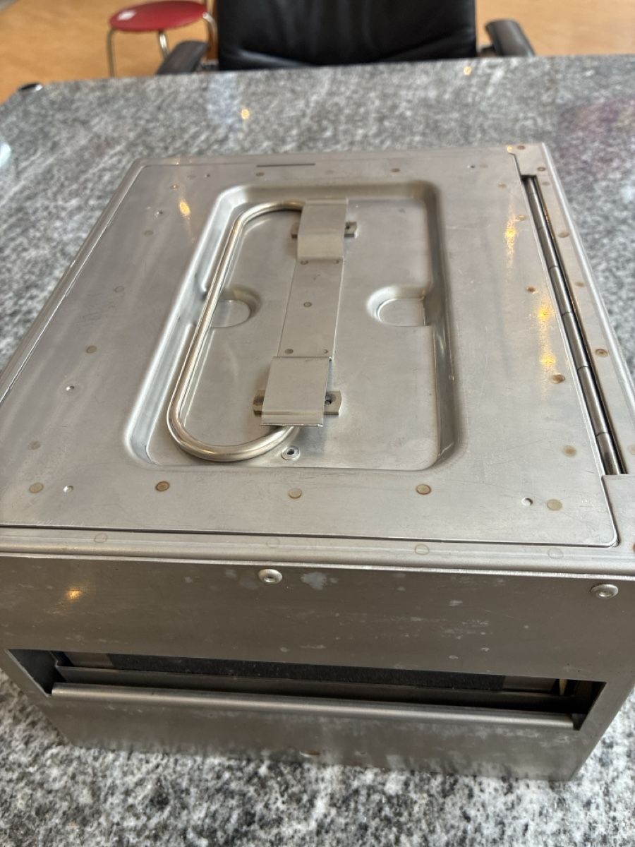 Banconote: edelsthalbox banknoten stapler – Usato da Dagmersellen venduto da casatualiq