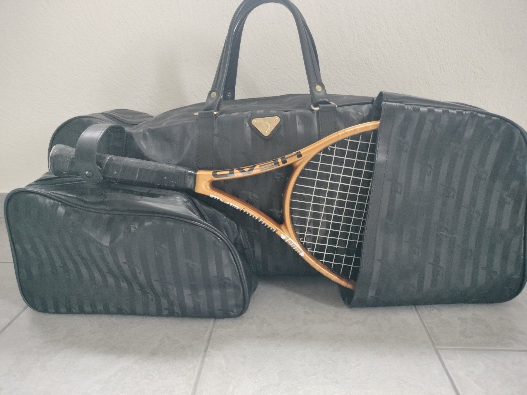 Maison Mollerus Borse: Maison Mollerus Sporttasche – Usato da Pfungen venduto da Savaklunki