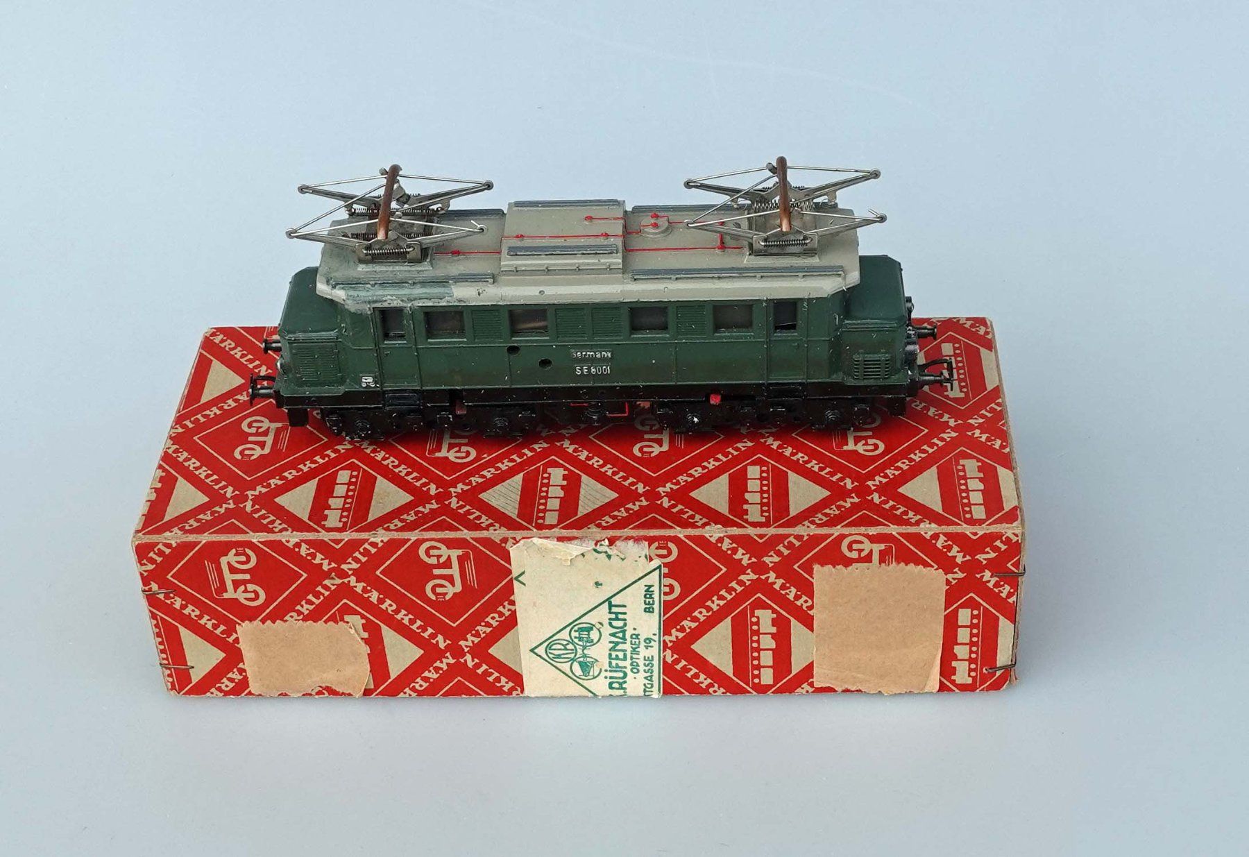Märklin Modellini di ferrovie: Märklin SE 800 20V, H0 WS analog – Usato da Niederglatt ZH venduto da bego8172 8