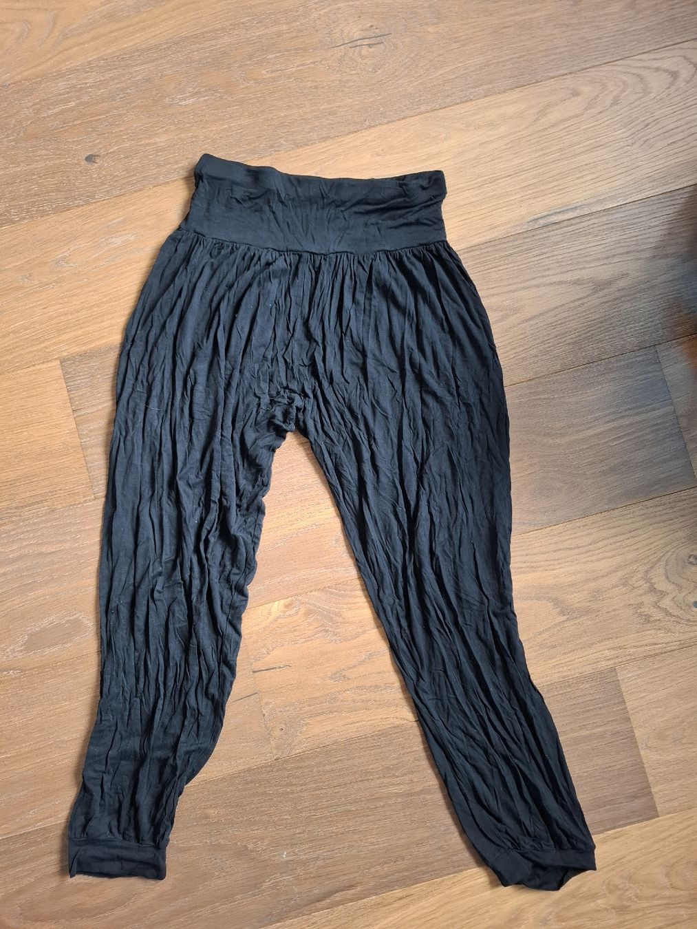 Leggings: Leggings – Usato da Biel-Benken BL venduto da lki_gn82