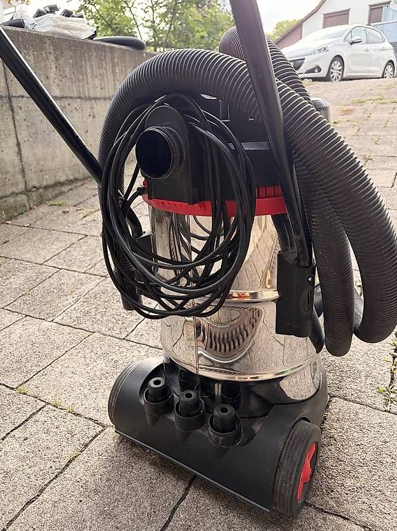Aspirapolveri & Accessori: Nass und Trockensauger PowerTec  – Usato da Oberriet venduto da Ribel75 1