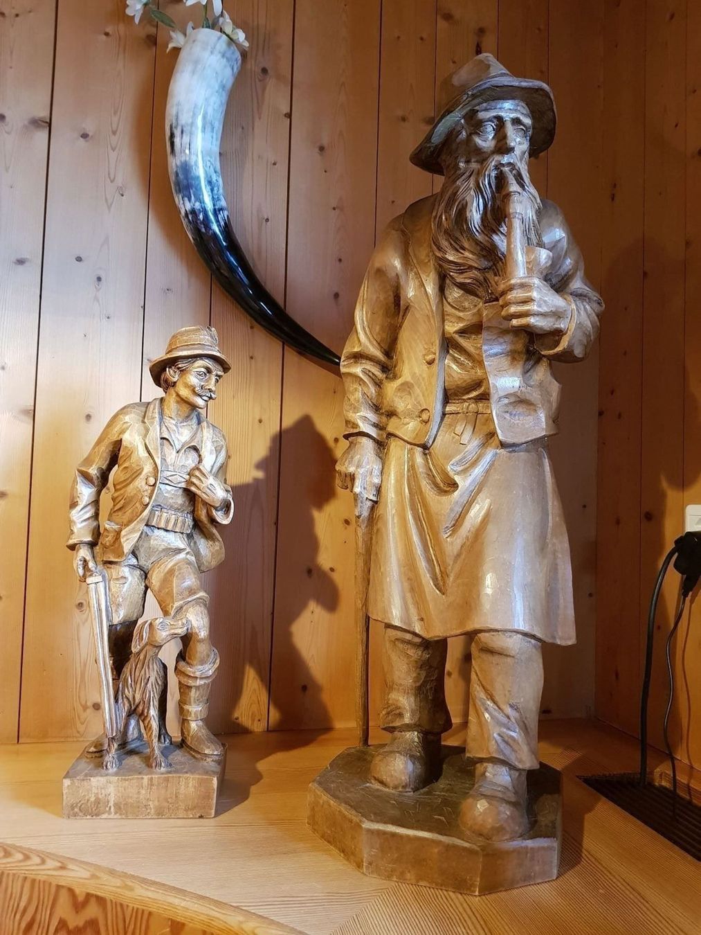 Skulpturen & Statuen: Holzskulptur Bauer 72 cm gross – Gebraucht aus Steg im Tösstal von LARO14