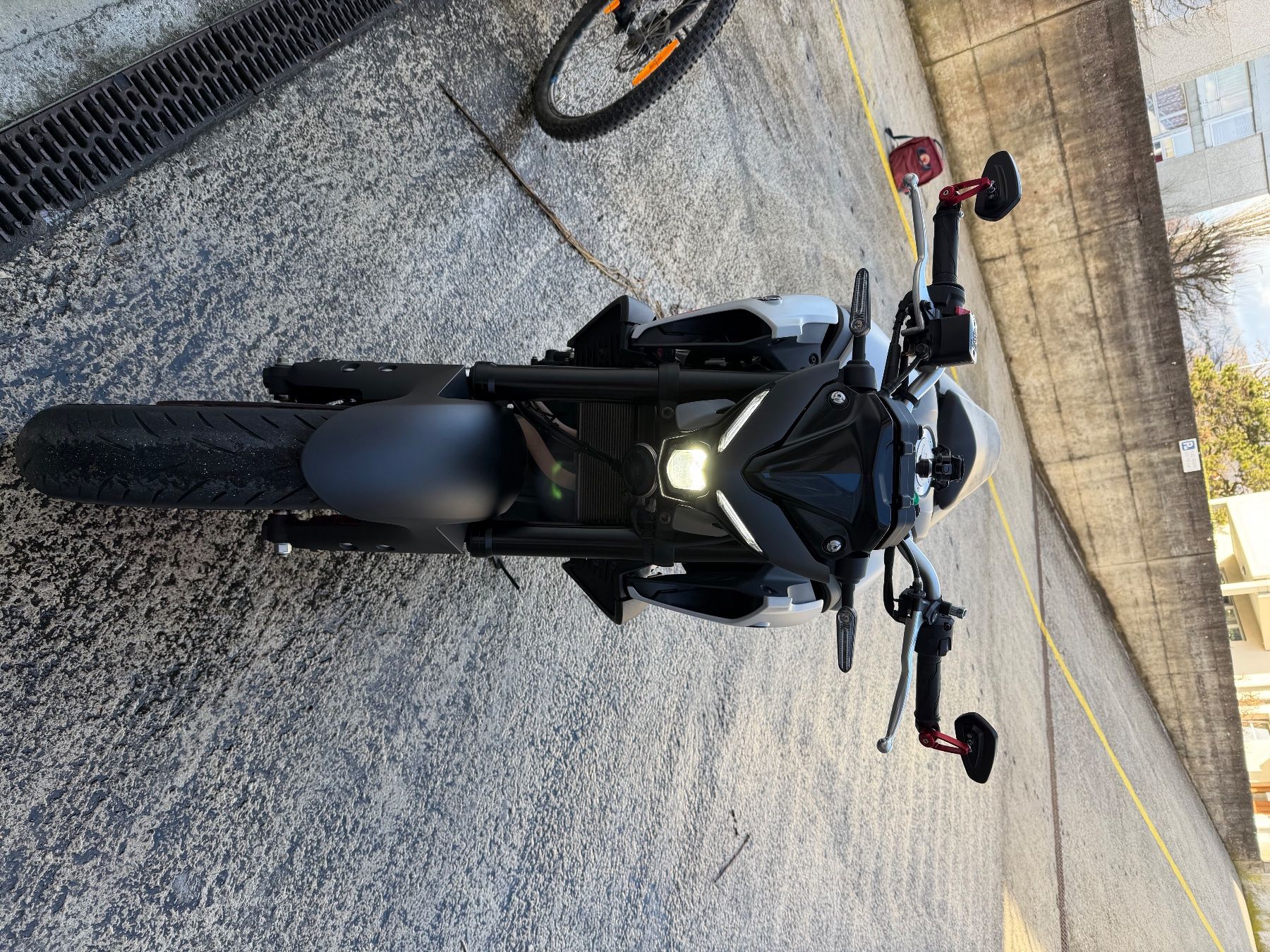 Yamaha Strada: Mt-03 à vendre – Nuovo (secondo la descrizione) da Courrendlin venduto da ila_vrl8 3