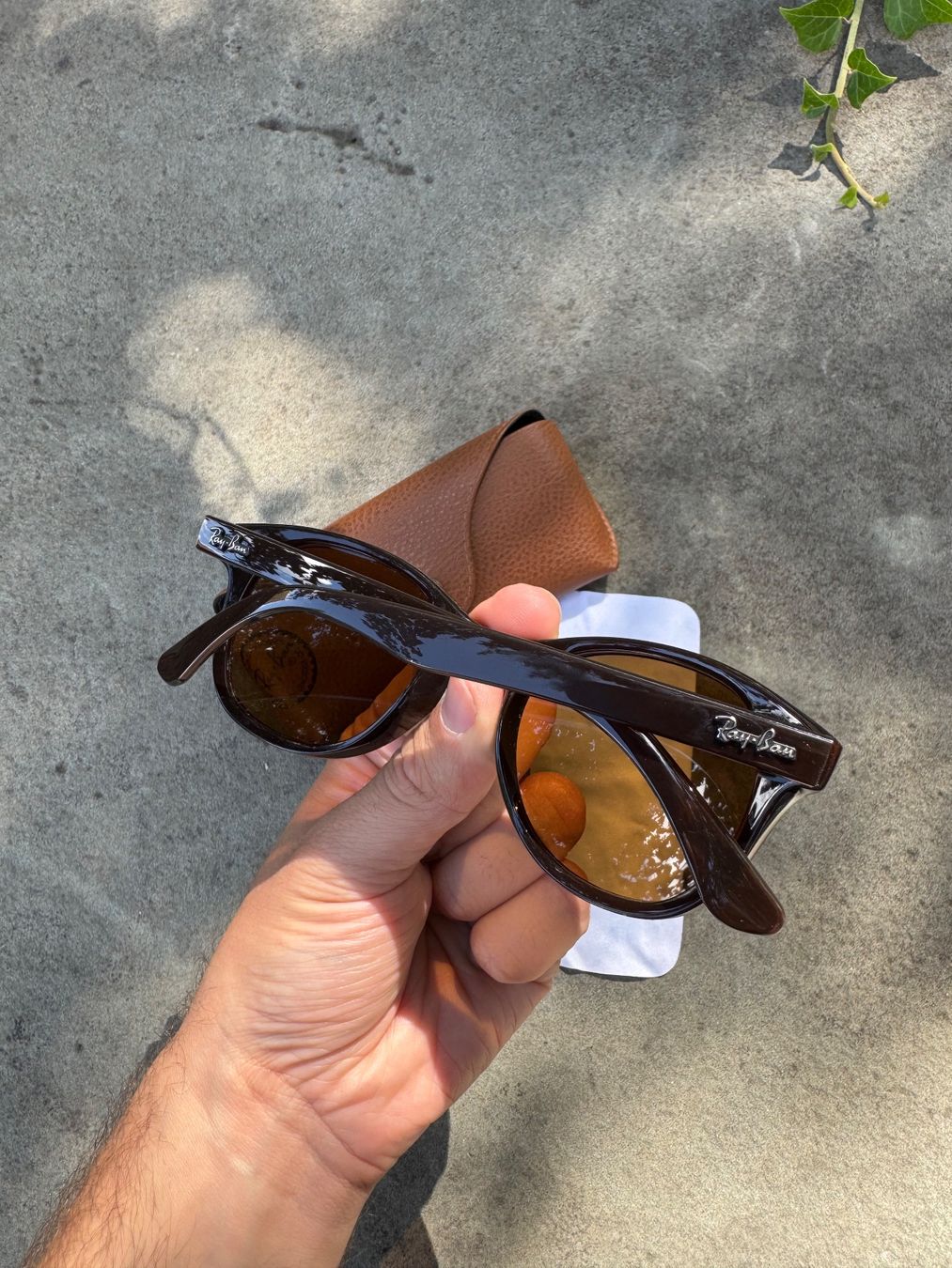 Ray-Ban Occhiali & Lenti: Original Ray-Ban RB4203 Sunglasses With Case – Nuovo (secondo la descrizione) da Effretikon venduto da rus_2l2p 5