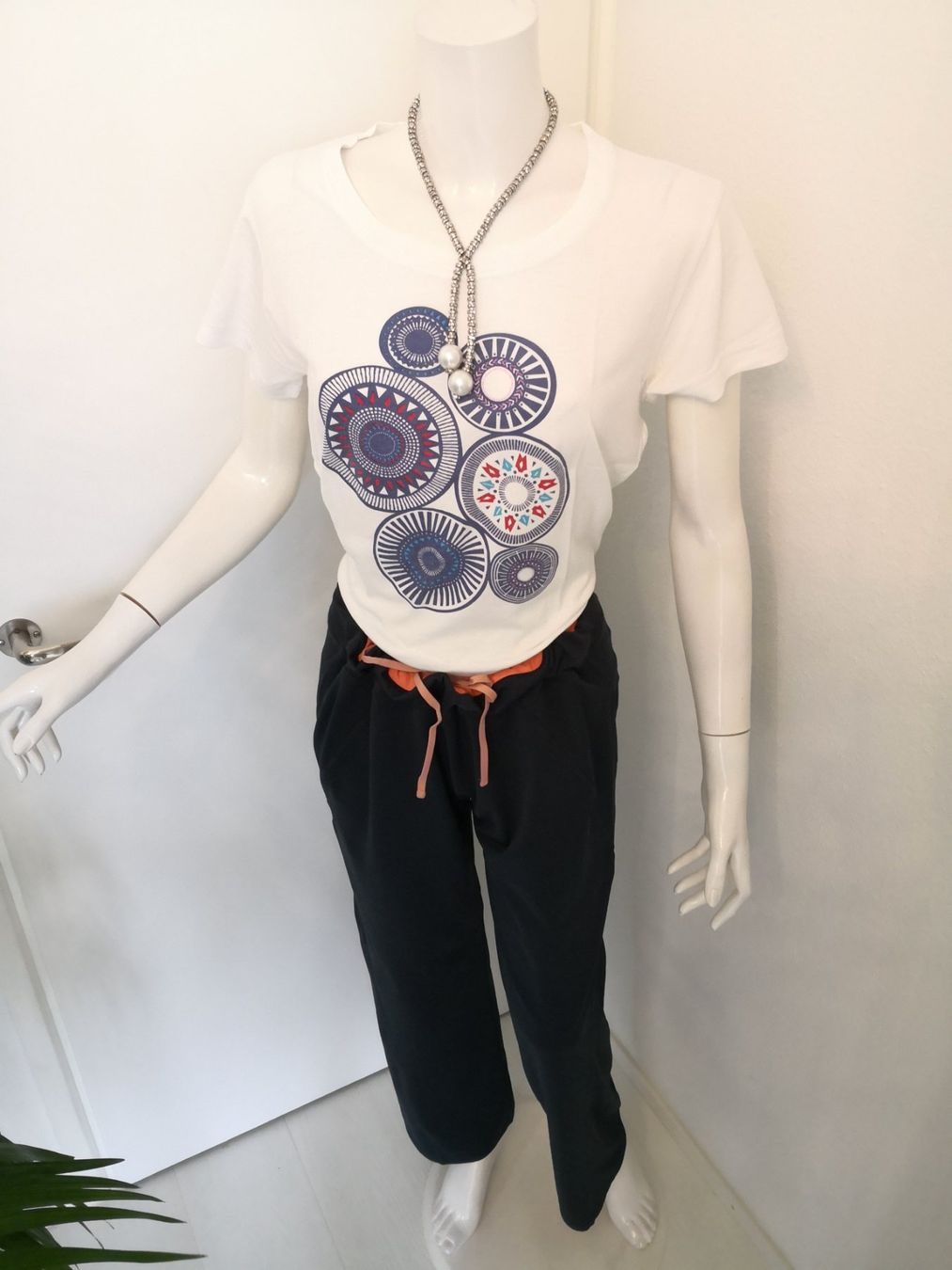 Tchibo Pantaloni: 🤩TCHIBO JOGGING-HOSE DUNKELBLAU – Nuovo (secondo la descrizione) da Olten venduto da Naja-Twins-Twins 5