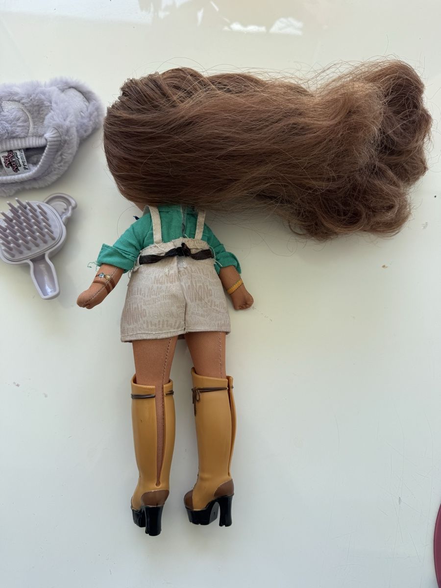 Poupées: Doll – D'occasion à Blonay par art_7f87 3