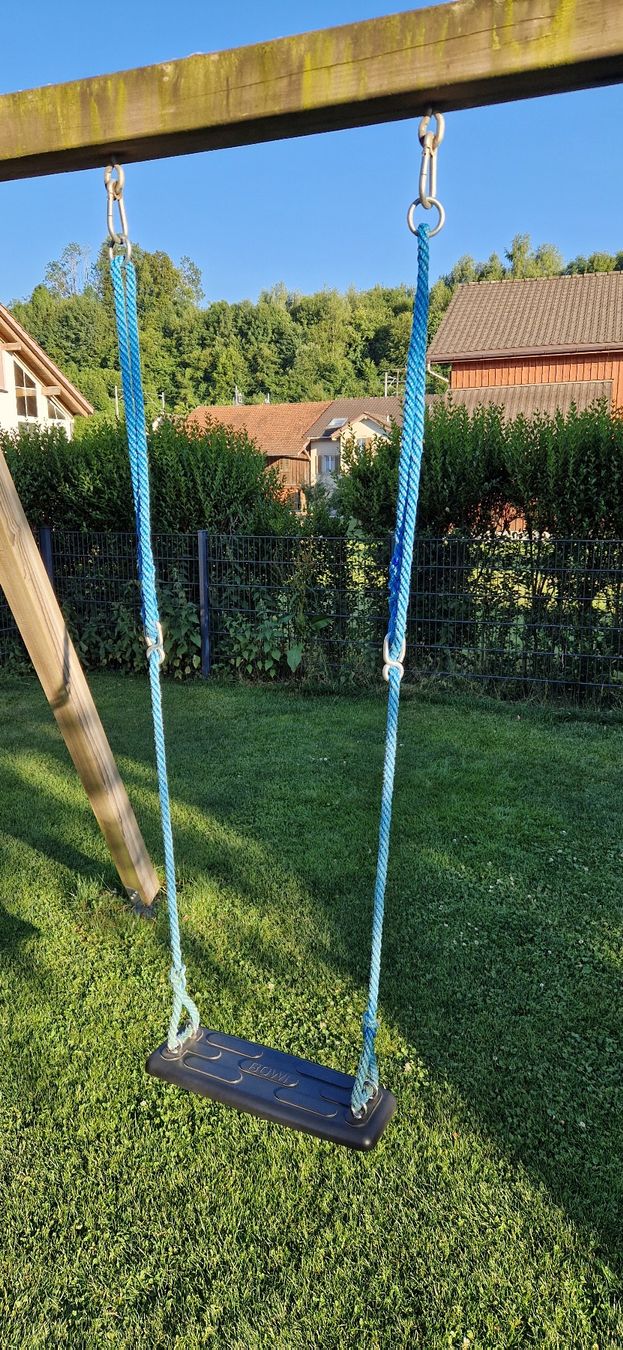 Altre altalene da giardino: Vollgummi-Sicherheits-Brettschaukel – Usato da Niederstetten venduto da Elmar77