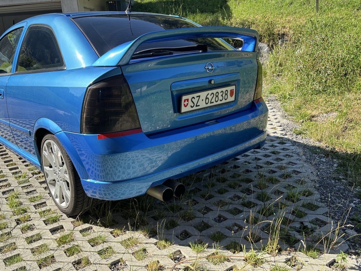 Opel Autos: Opel Astra OPC – D'occasion à Muotathal par edi.sut503 1