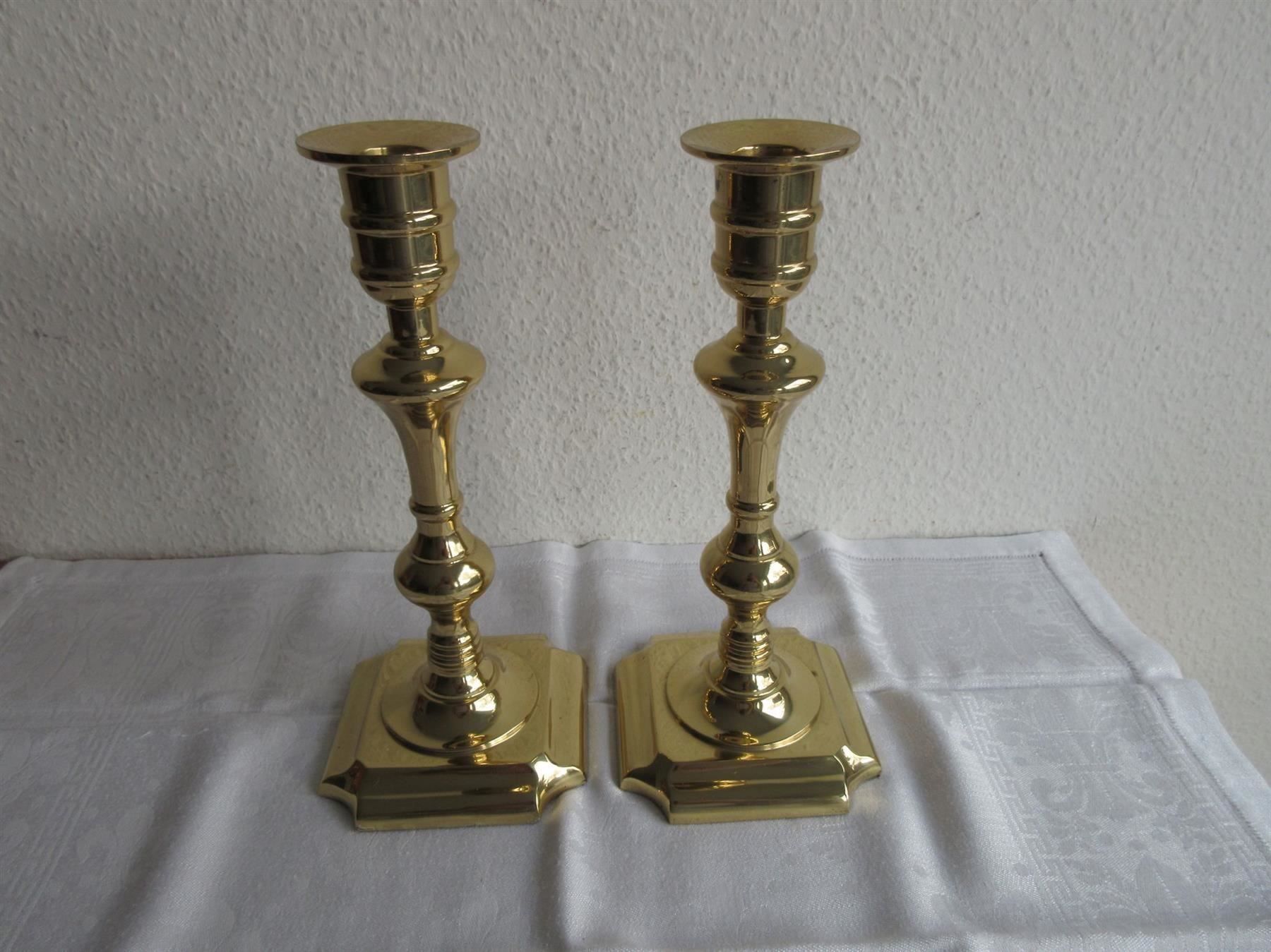 Portacandele: 2 wunderschöne Messing - Kerzenhalter – Usato da Binningen venduto da tempipassati