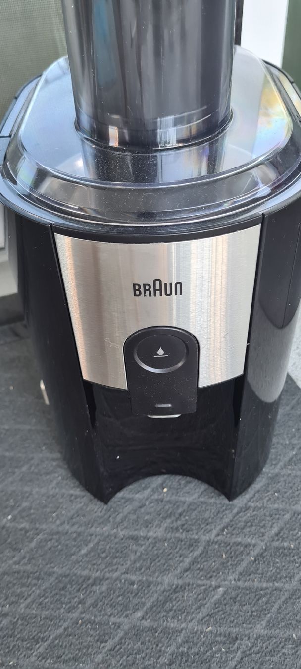 Braun Küchengeräte: verkaufen ein Braun Saftbresse – Gebraucht aus Büron von Heu2