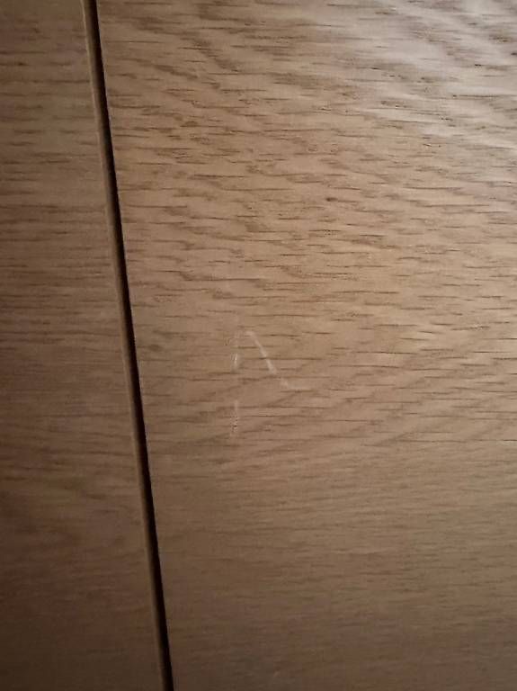Micasa Kommoden: Kommode aus Holz mit schwarzen Beinen – Gebraucht aus Gunzwil von iy61 1