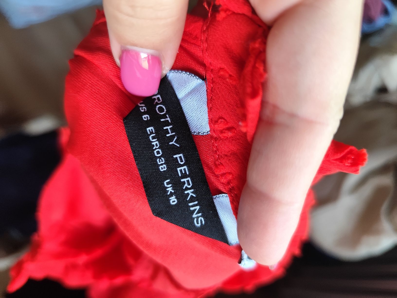 Chemisiers: Rothy Perkins Red Blouse Size 38 EU new – D'occasion à Mägenwil par VintageGirly 6