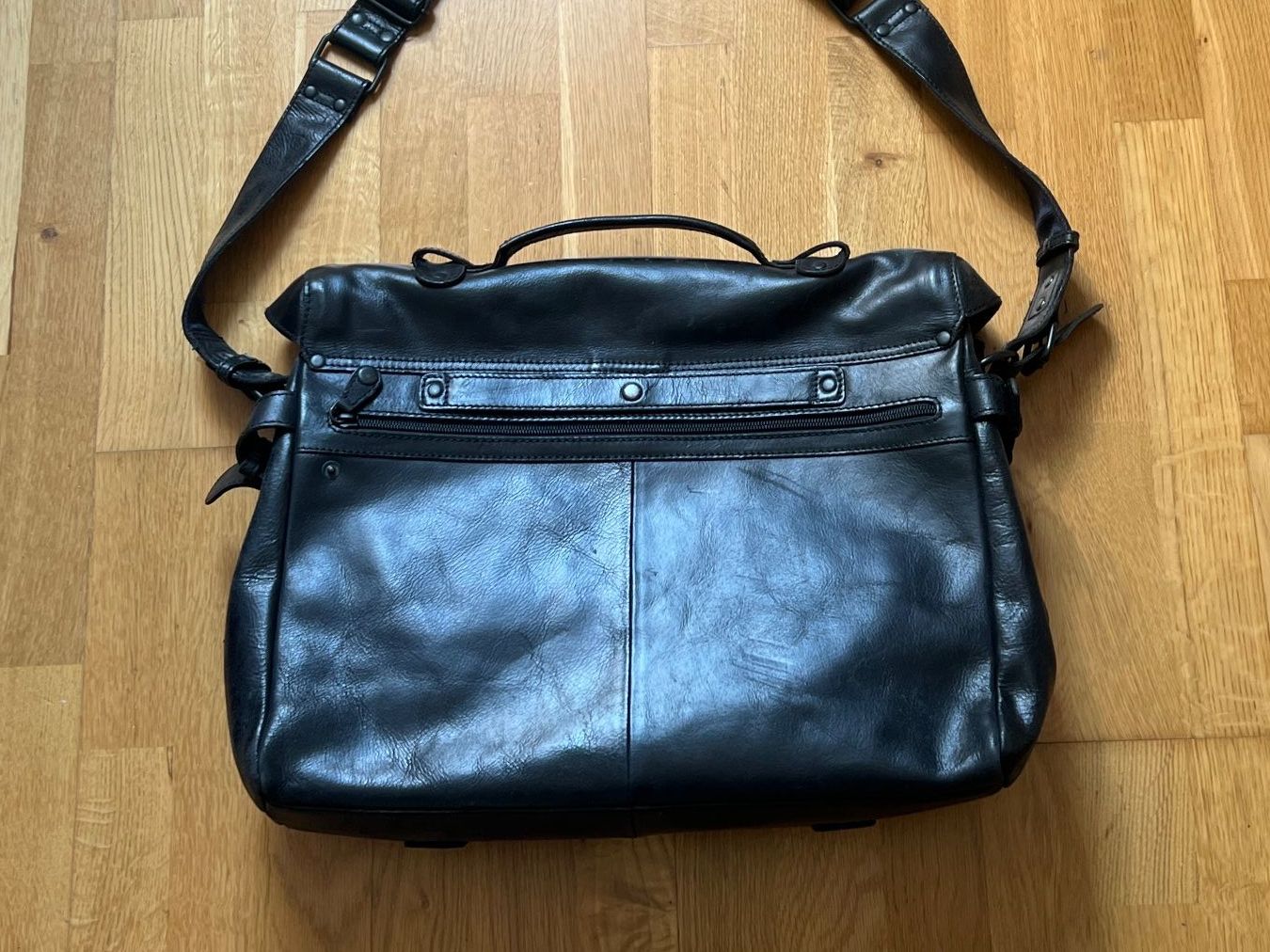 Aunts & Uncles Koffer & Taschen: Ledertasche – Neu (gemäss Beschreibung) aus Zürich von PJKlingel 1