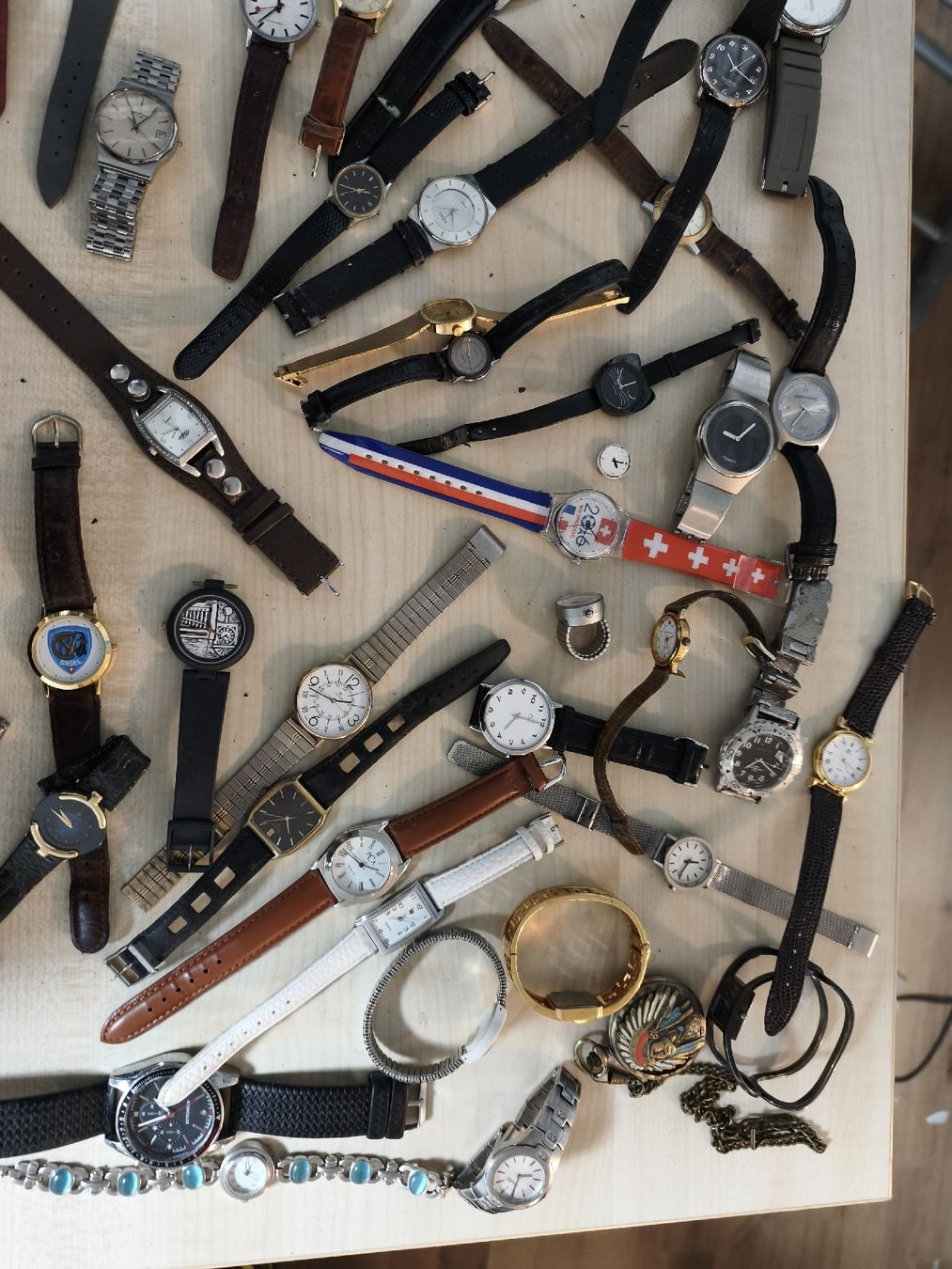 Uhren: Armbanduhr  – Gebraucht aus Kreuzlingen von dad_9x7b 4