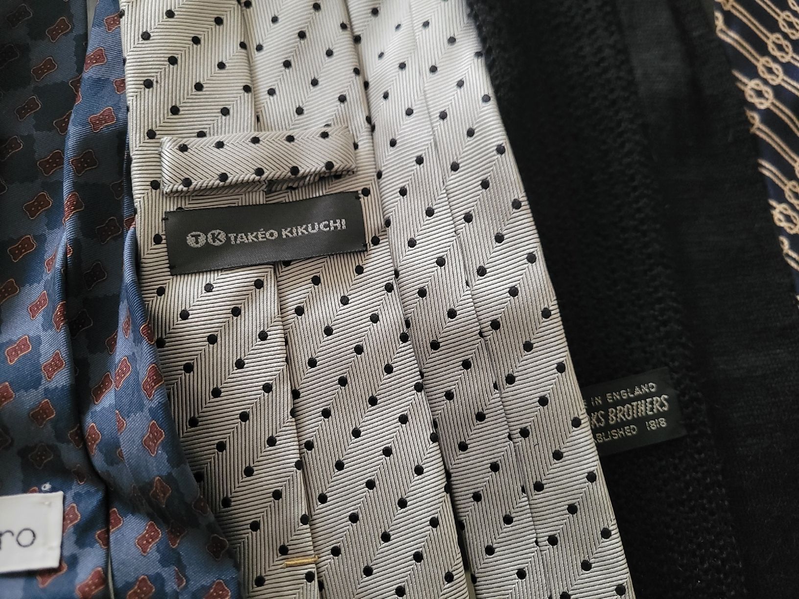 Cravatte: Pre-owned men's tie collection - stylish fall bundle (55) – Usato da Meyrin venduto da Retro-GZ 4