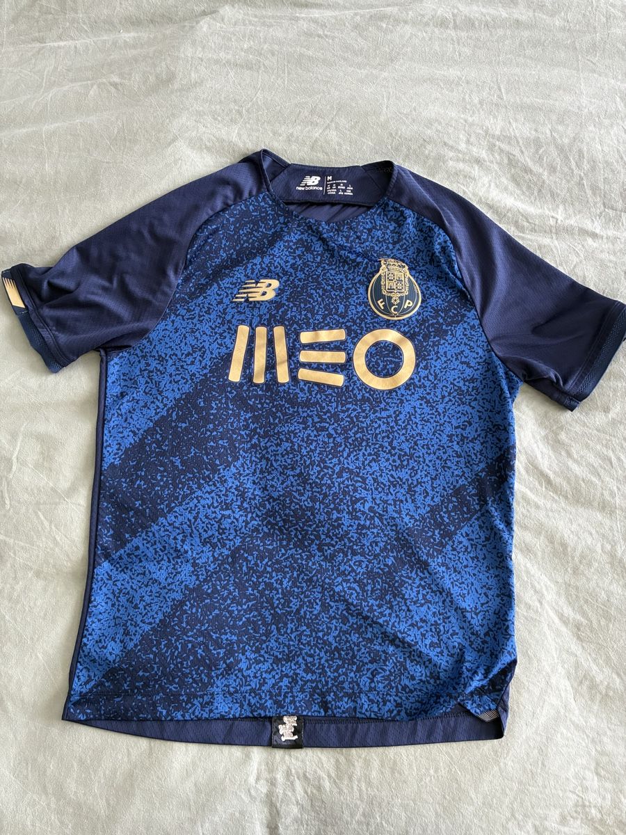 Leibchen & Hosen: Fc Porto Trikot Gr. M – Gebraucht aus Kehrsatz von mes_p7jc