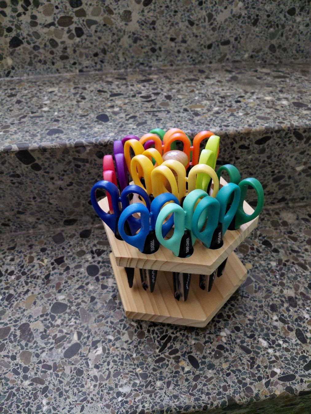 Kit bricolage: Bastelscheren  – Usato da Benglen venduto da car_8x6z