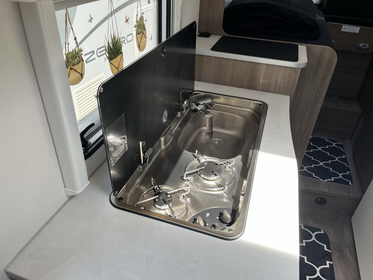 Carado Veicoli da campeggio: Carado V337 Pro+ – Usato da Langnau b. Reiden venduto da heydio 3