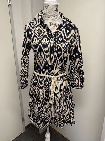 Neues Sommerkleid von Mango mit Muschelgürtel, M, Trend