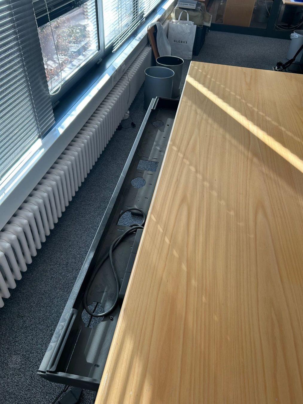 Scrivanie: ELAN- Arbeitstisch Buche – Usato da Glattpark(Opfikon) venduto da Cmberger 5
