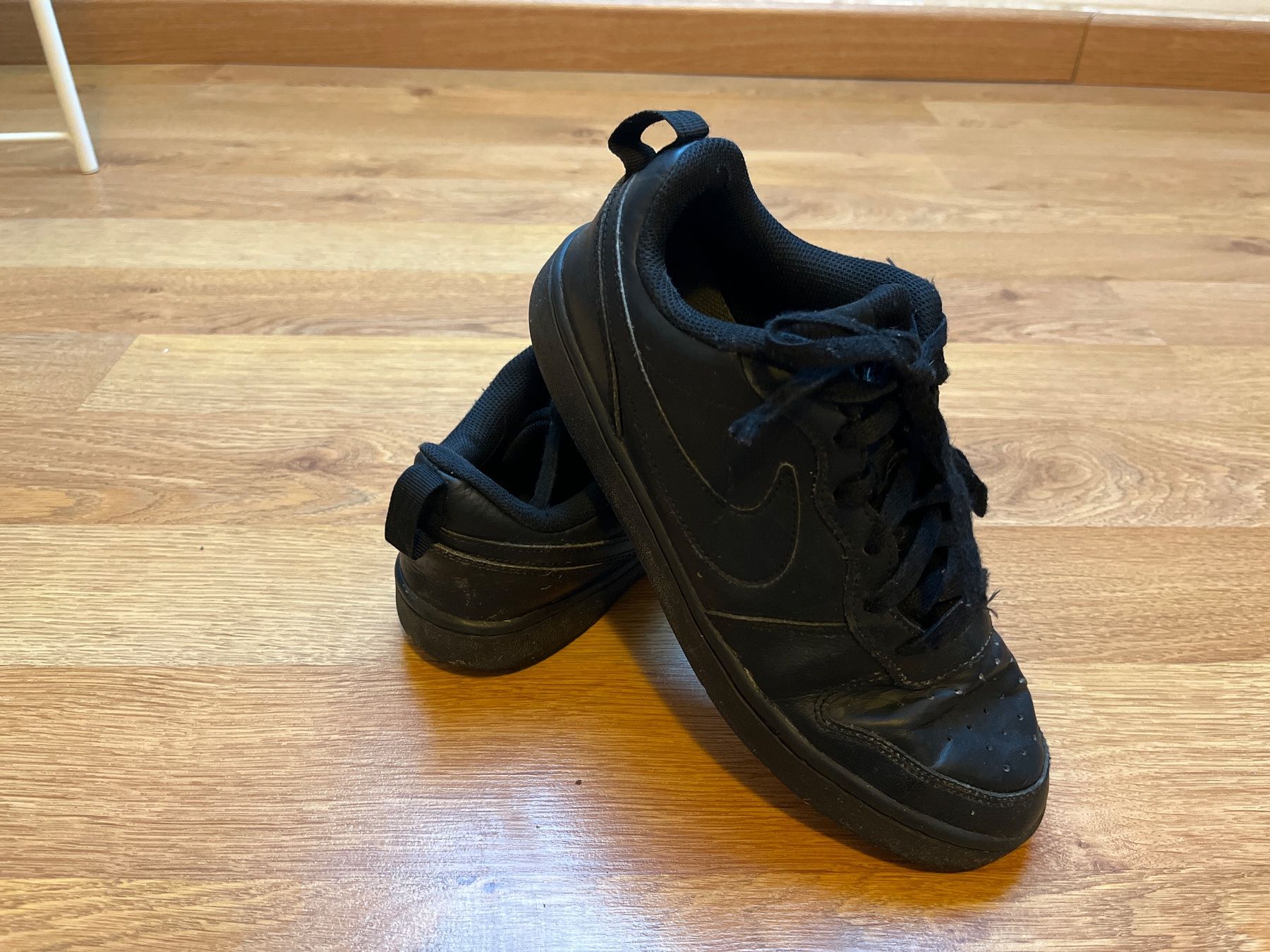 Nike Scarpe da uomo: Nike taille 39 – Usato da Genève venduto da fyshbird
