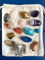 Auswahl an Halbedelsteinen, Mineralien