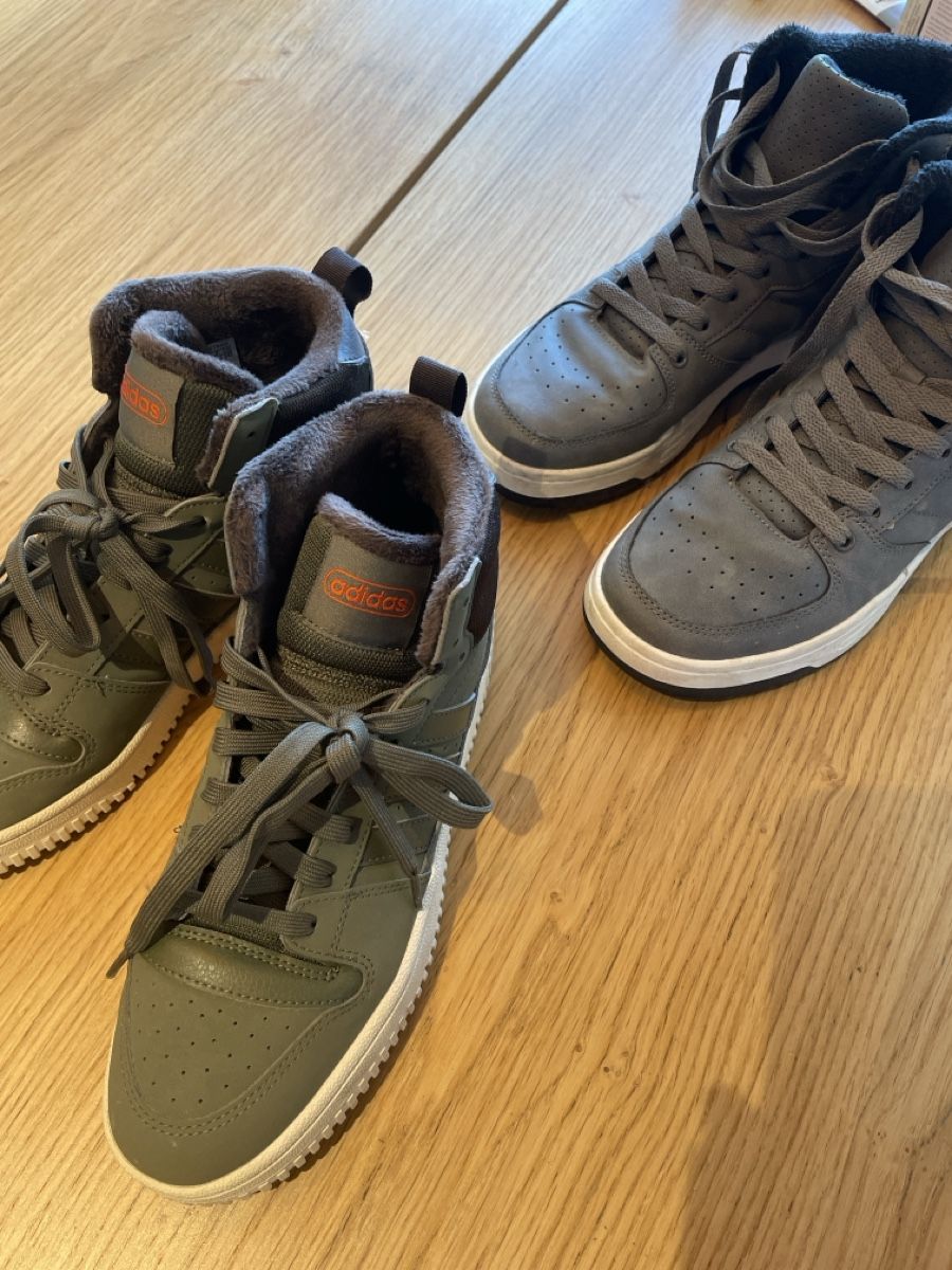 Adidas Scarpe per ragazzi: Warme Schuhe 40 – Usato da Schangnau venduto da sun39