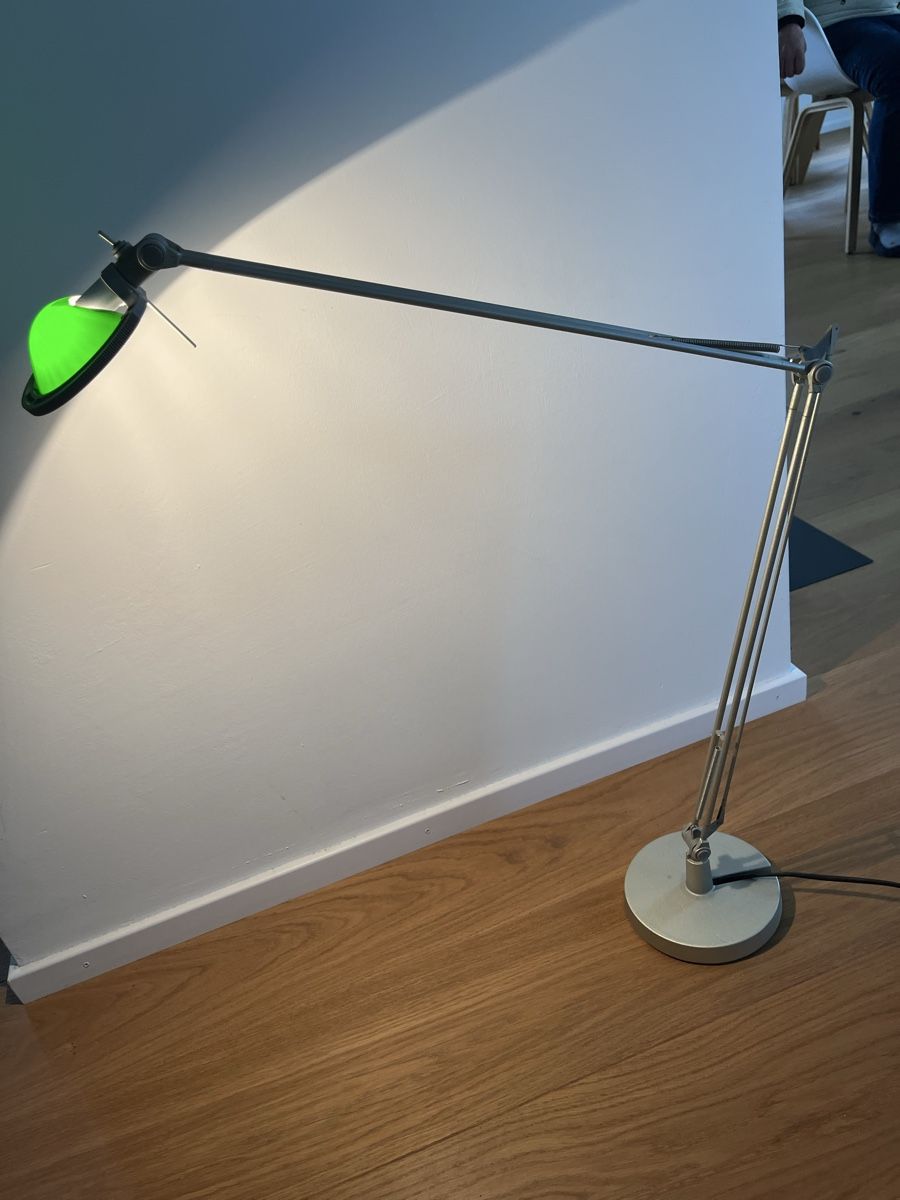 Luceplan Lampade: Luceplan Berenice Tischlampe – Usato da Dübendorf venduto da helenlisa 1