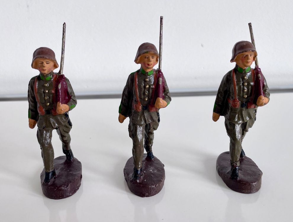 3x Spielzeugfiguren Elastolin Wehrmacht WWII 1