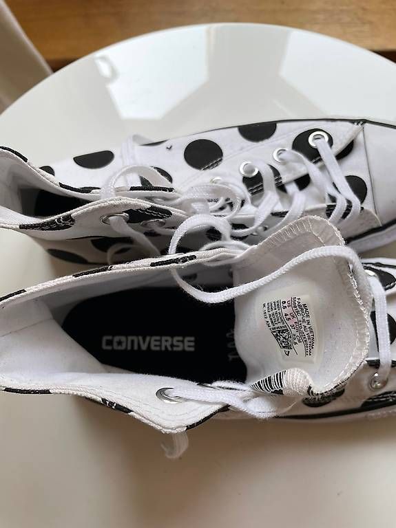 Converse Scarpe da donna: Converse Schue – Usato da Basel venduto da DobrilaP 3