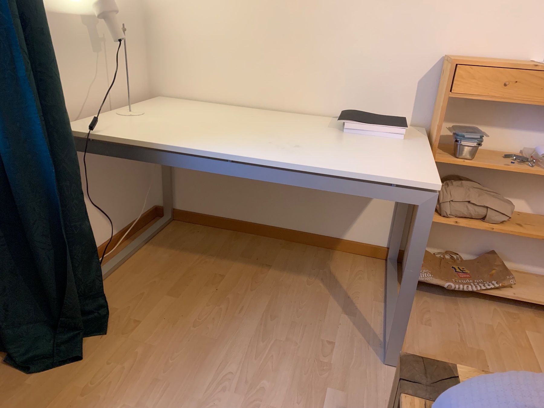 Tavoli: Tisch 80cm x 160cm mit Alurahmen. – Usato da Luzern venduto da willi_g