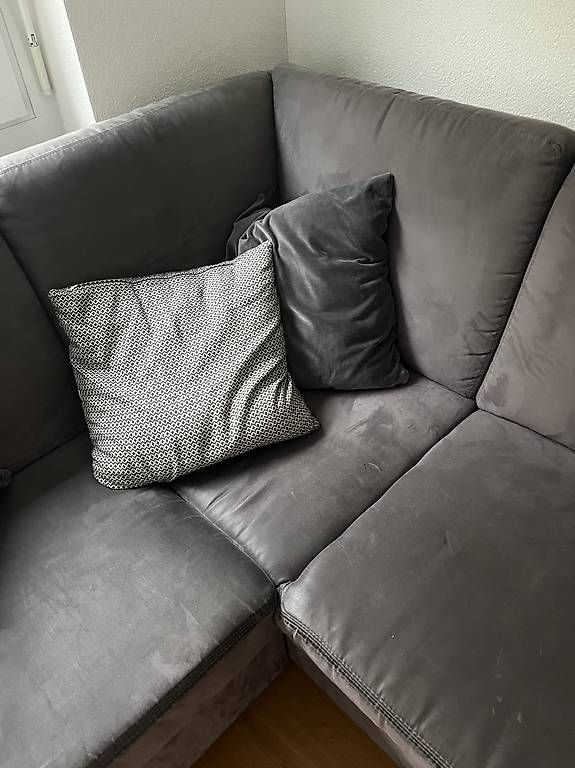 Divani: Ecksofa mit Schlaffunktion – Usato da Luzern venduto da janoskii 1