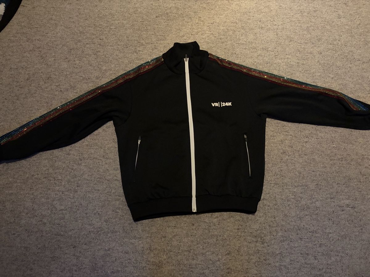 Jacken: Pullover VR|24K schwarz – Gebraucht aus Winterthur von man_6q8f
