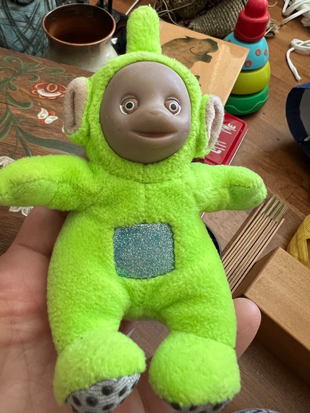 Giocattoli: Teletubbies Dipsy Stofftier 1998, grün – Usato da Jona venduto da Sariksa 1