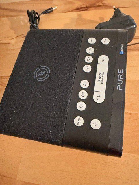 Sveglie: Pure Siesta DAB-Radiowecker mit Wireless Charge – Nuovo (secondo la descrizione) da Trimbach venduto da Qom