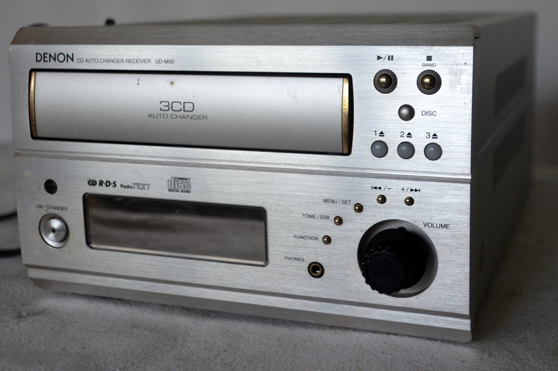 Denon Multimediaplayer & Streamer: Denon UD-M50 Stereoreceiver 3fach CD-Wechsler changeur 3CD – Gebraucht aus Collonges von arashee 2