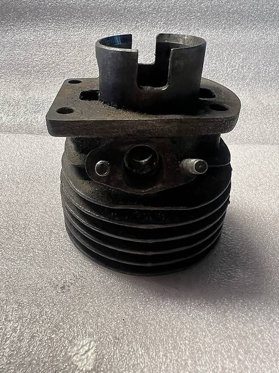 Sonstiger Industriebedarf: Sachs 502 zylinder – Gebraucht aus Muhen von pet_d9x9 1