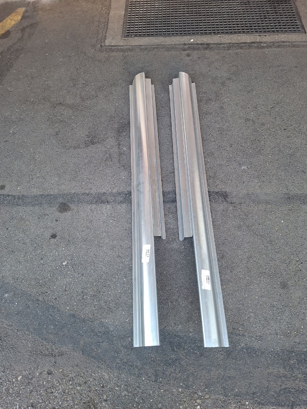 Audi Tutti pezzi di ricambio auto: Audi A3 8L 2X Reparatur Schweller neu – Nuovo (secondo la descrizione) da Neuheim venduto da chs_tsp8 2